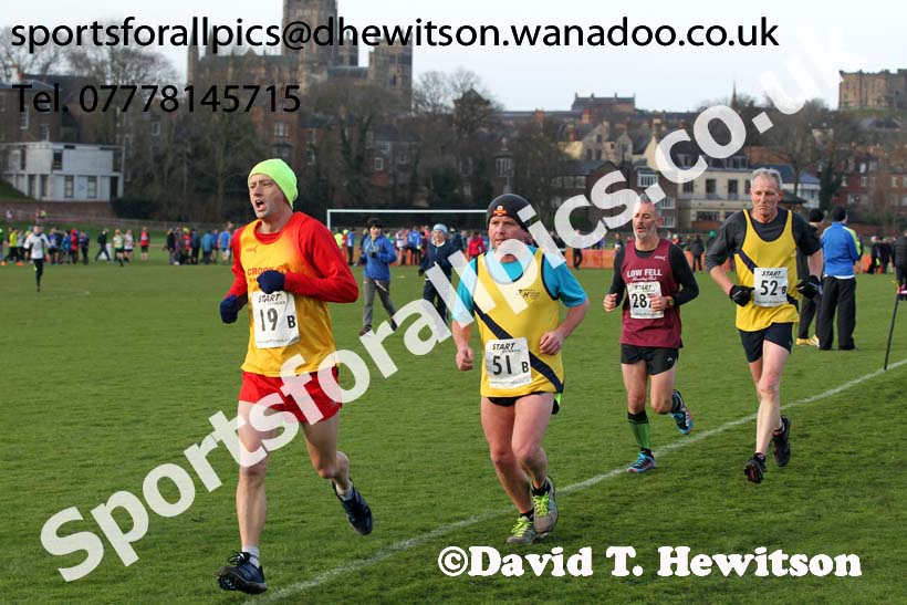Veterans Durham Cathedral Relays. Photo: David T. Hewitson/Sports for All Sports